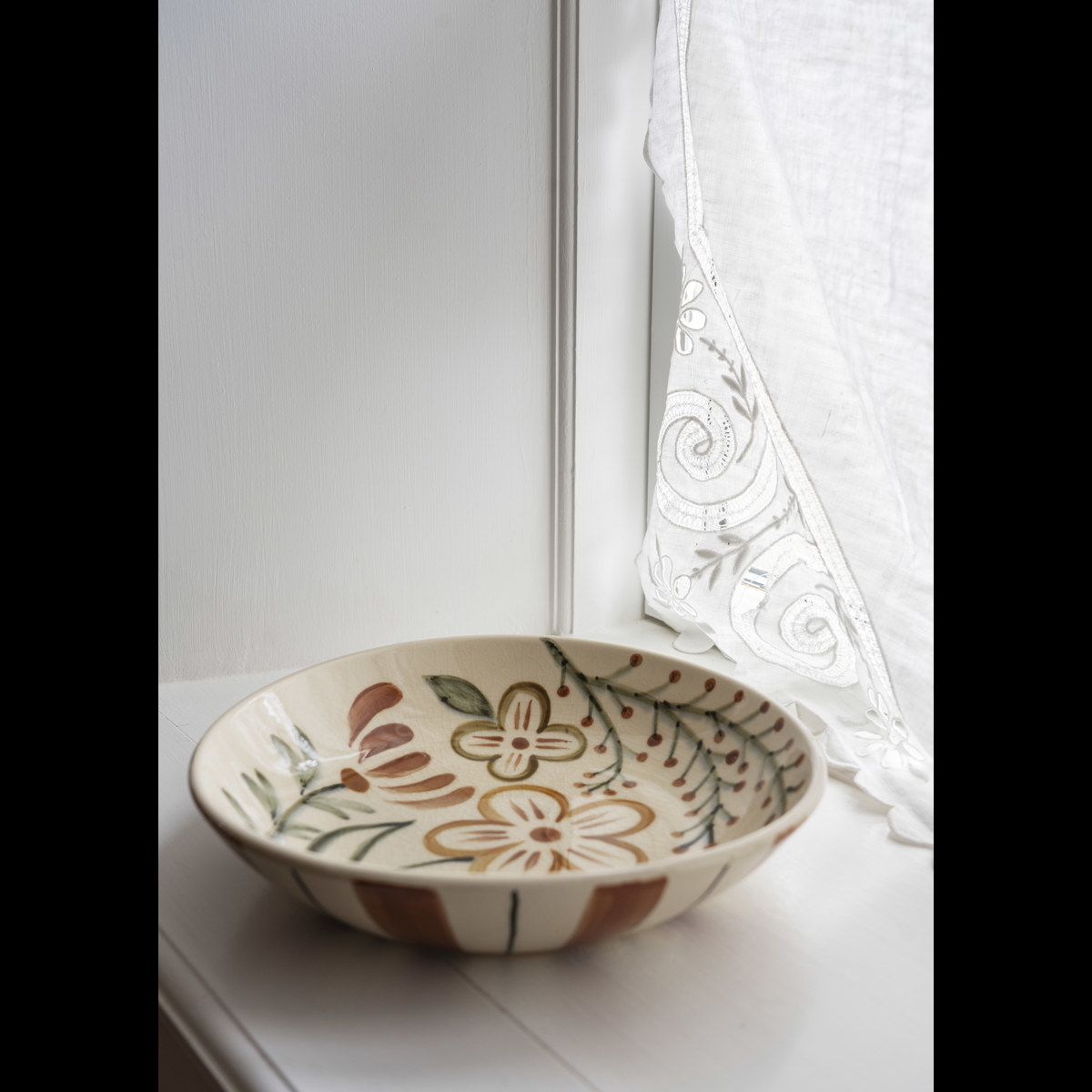 Hand-painted stoneware tray