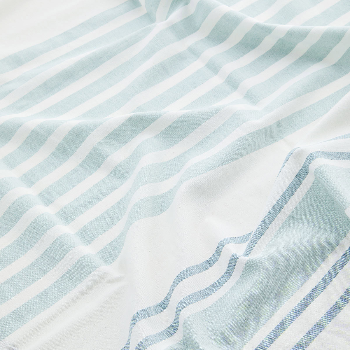 Striped hammam towel