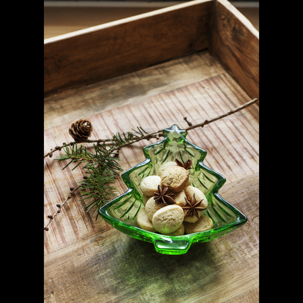 Christmas tree glass bowl