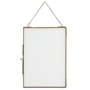 Hanging photo frame