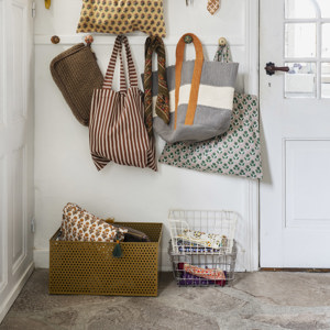 Stackable iron wire basket