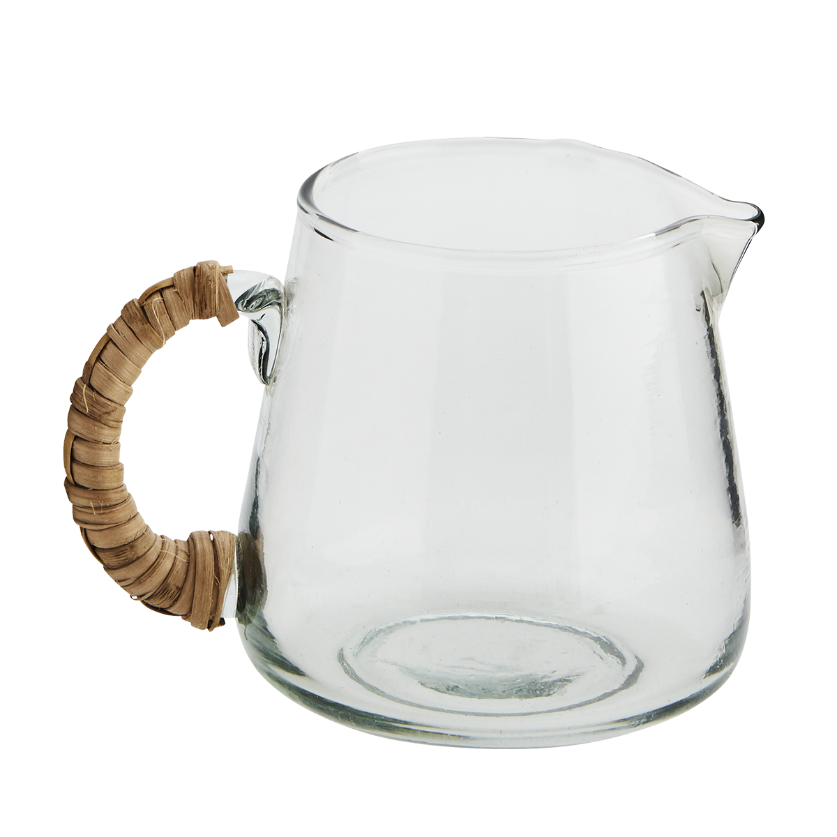 Glass jug w/ bamboo handle Glass jug w/ bamboo handle