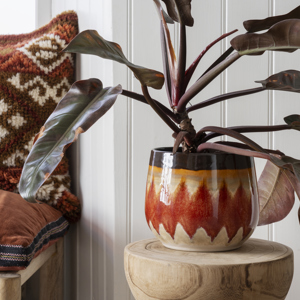 Stoneware flower pots