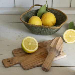 Rectangular wooden chopping board