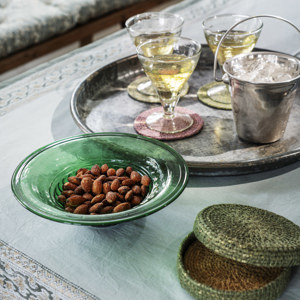 Recycled glass tray