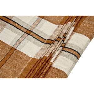 Checked cotton tablecloth